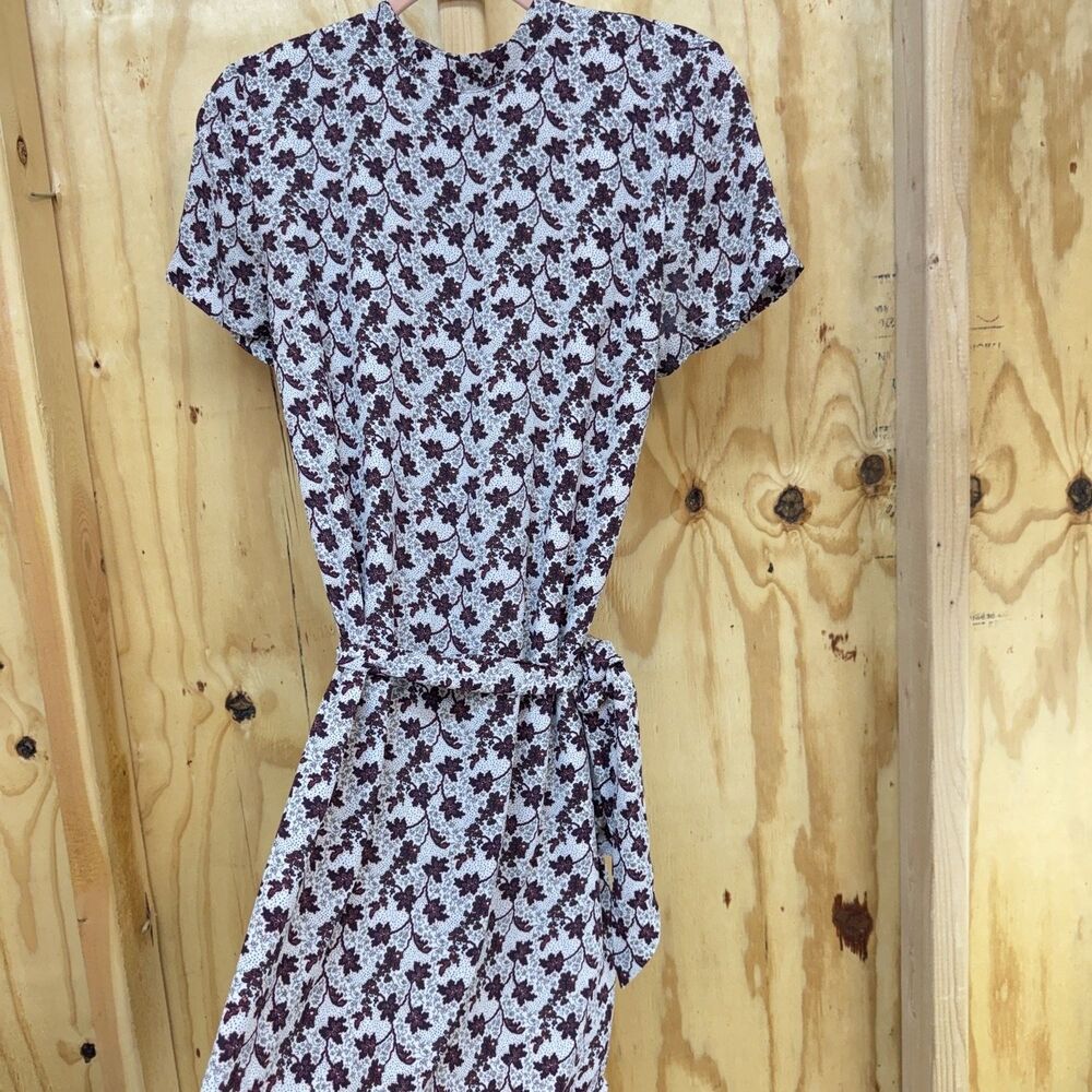 LOFT Size 6 Floral Print Belted Shift Dress Short Sleeve Button Front Pockets